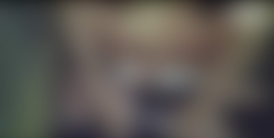 咩咩米吗莫 格子裙女友