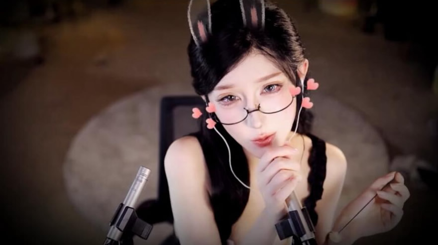 虎牙张爱玲 - 粉丝祭女仆+开场舞