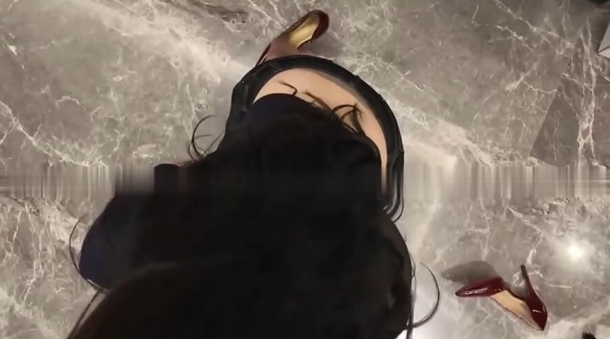 小一熟了吗七夕特辑：飞机杯外送员的服务