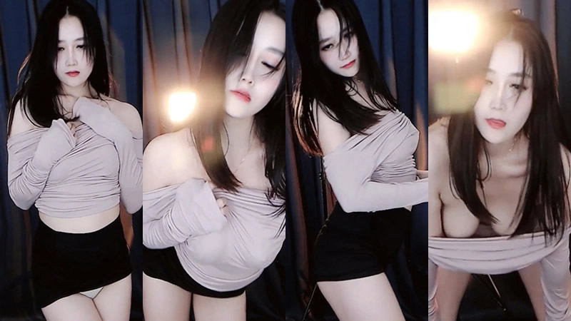 网易CC直播小雅早期绝版真空定制热舞5分02