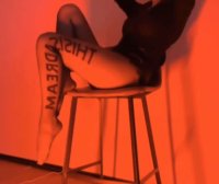 [在线]小一熟了吗ASMR 红色灯光