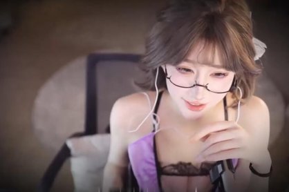 虎牙张爱玲Aily – 紫色的韵味